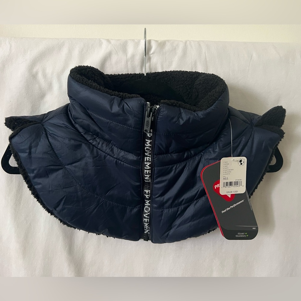 Free People Movement neck warmer / dickey